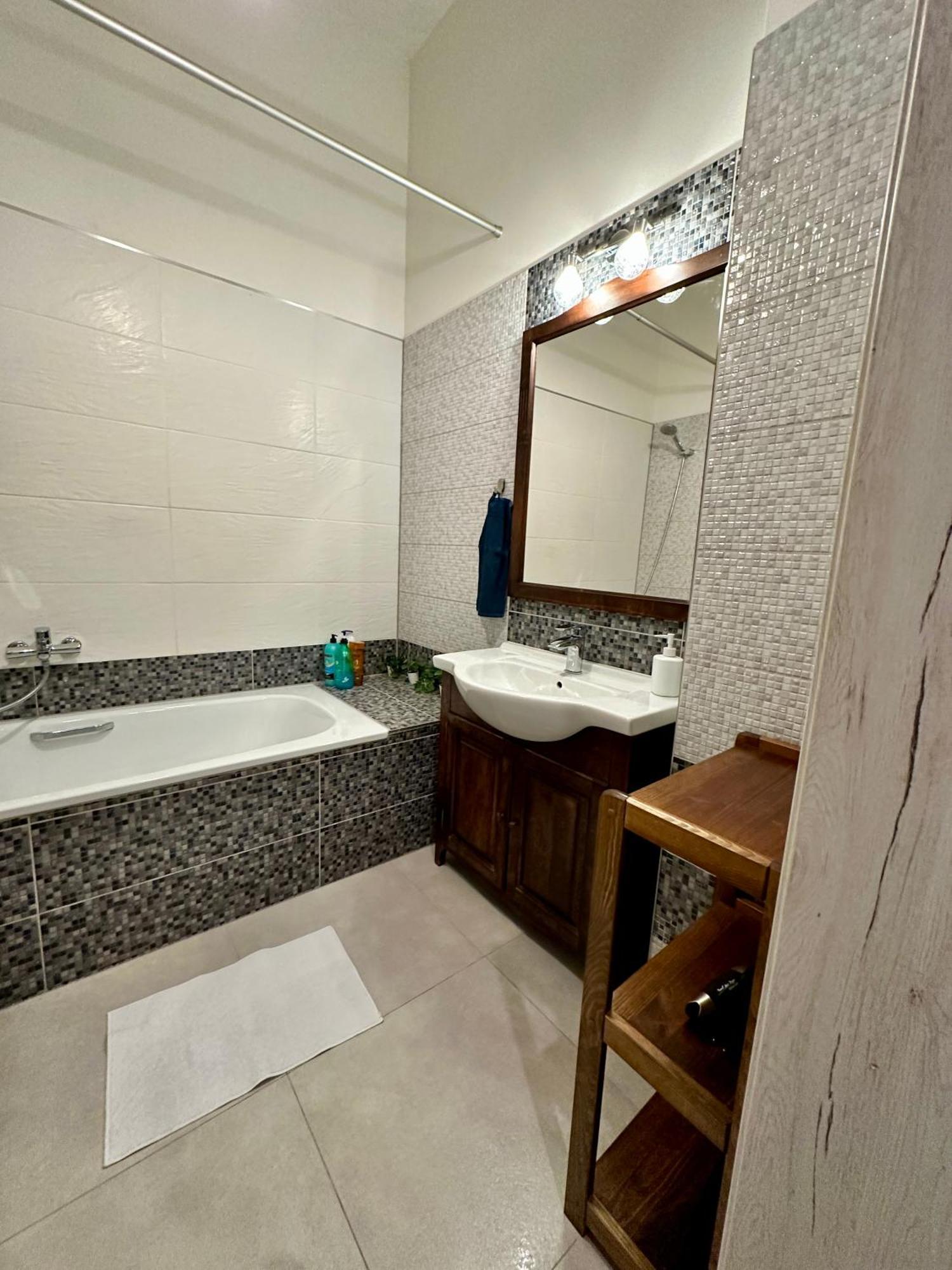 Royal City Centre Apartment Poprad Ngoại thất bức ảnh